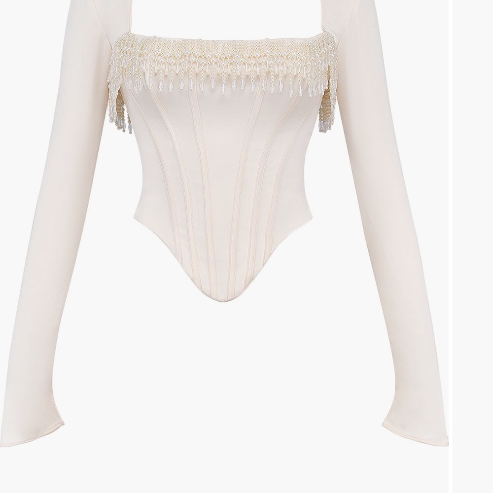 HOUSE OF CB
Aubrie Two-Piece
Corset Top - Picture 2 of 6